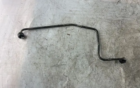Audi A4 S4 B6 8E 8H Fuel injector supply line/pipe 