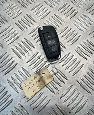 Audi A6 S6 C6 4F Ignition key/card 
