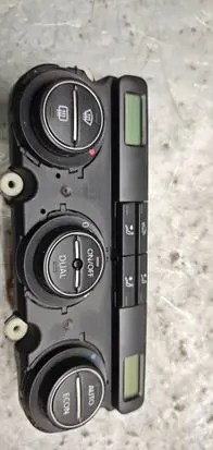 Volkswagen PASSAT B6 Climate control unit 74677530V 090307