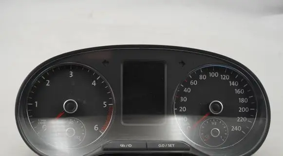 Volkswagen Amarok Speedometer (instrument cluster) 2H0920871