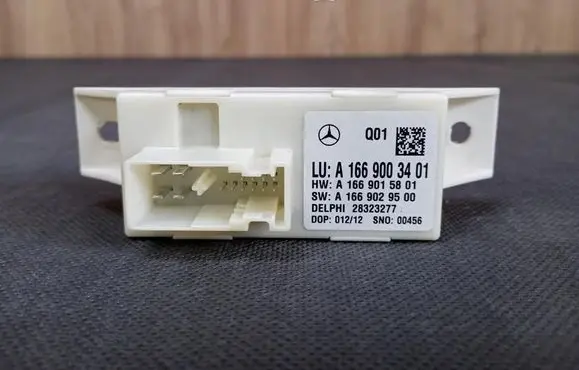 Mercedes-Benz B W246 W242 LED ballast control module 1669003401 A1669003401