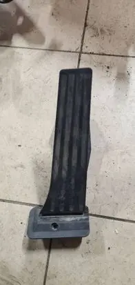 BMW 5 E60 E61 Accelerator throttle pedal 6852644 25916010 1606114043A