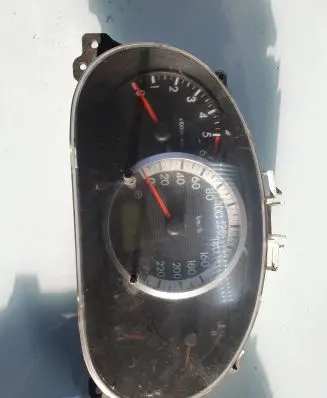 Mazda 5 Speedometer (instrument cluster) CGCC79D