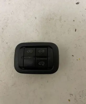 Mercedes-Benz Vito Viano W639 Suspension ride height/mode switch A6396310208