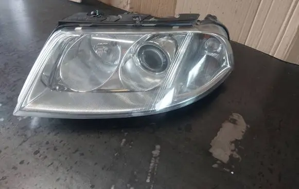 Headlight/headlamp