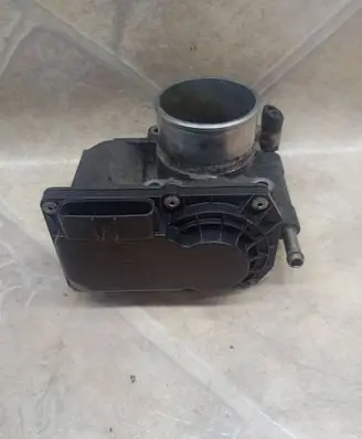 Mazda 6 Throttle valve RF7J136B0D 13002586J11
