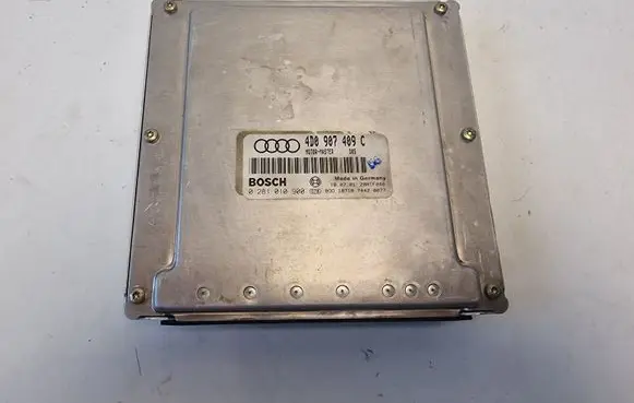 Audi A8 S8 D2 4D Engine control unit/module 4D0907409C