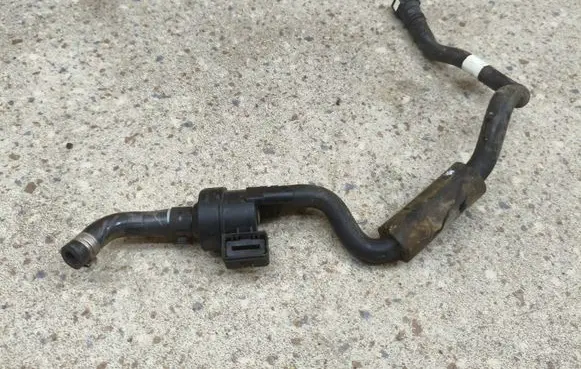 Volkswagen Tiguan Allspace Vacuum valve 06H906517B