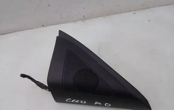 KIA Ceed Front door high frequency speaker 