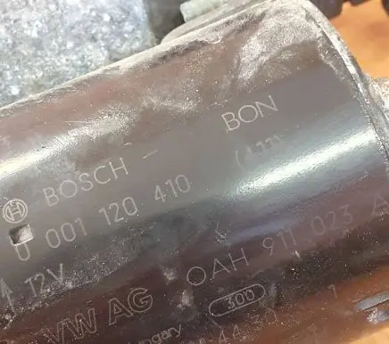 Volkswagen Caddy Starter motor 000120410 20110614 OAH911023A