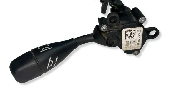 Mercedes-Benz E W211 Steering wheel adjustment handle/lever A1715402945