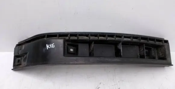 Rear bumper mounting bracket