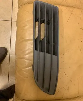 Volkswagen Polo IV 9N3 Front bumper lower grill 6Q0853665D