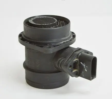 Skoda Octavia Mk2 (1Z) Mass air flow meter 038906461B