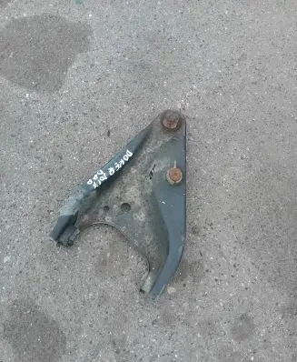 Dacia Dokker Front lower control arm/wishbone
