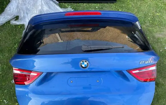 BMW 2 F46 Tailgate/trunk/boot lid