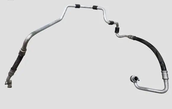 Skoda Octavia Mk2 (1Z) Air conditioning (A/C) pipe/hose 1K0820743