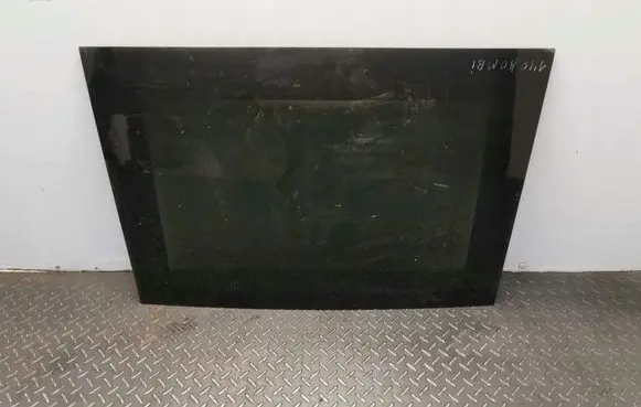 Hyundai i40 Sunroof glass SZYBATYLNAPANORAMY