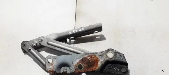 Opel Vectra B Tailgate/trunk/boot hinge