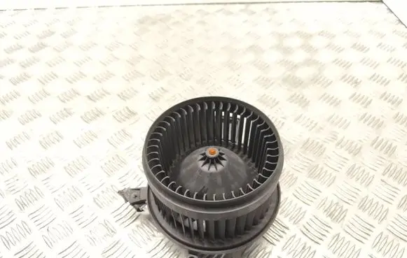 Chrysler Grand Voyager V Heater fan/blower 0701132570