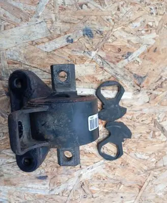 Gearbox mount