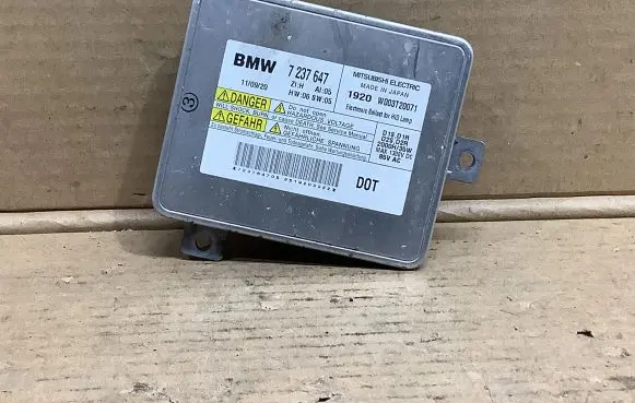 BMW 5 F10 F11 Headlight ballast module Xenon 7237647