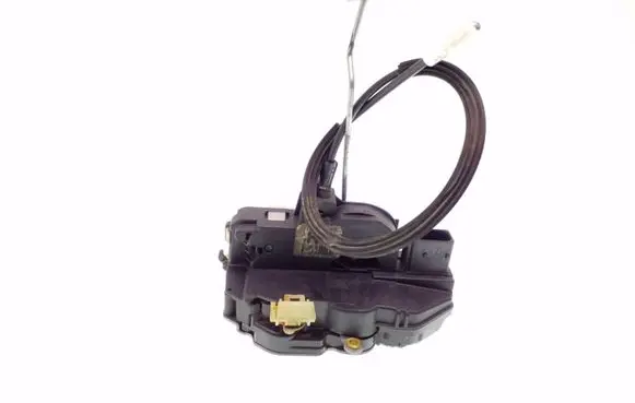 Opel Insignia A Front door lock 13503149