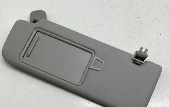 KIA Sportage Sun visor