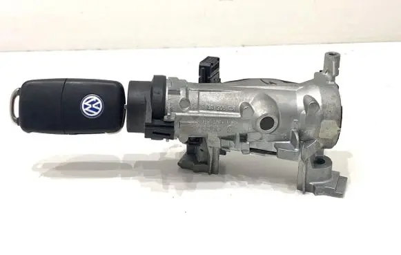 Volkswagen Touran I Ignition lock 1K0905851B