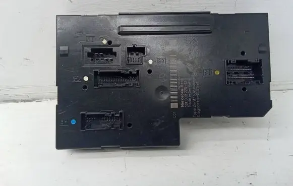 Mercedes-Benz C W204 Comfort/convenience module 2049000902 5DK00922513 2045458732