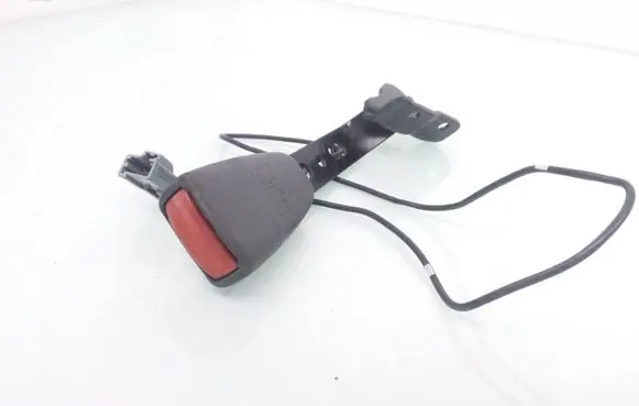 Volvo V70 Front seatbelt buckle 9191817
