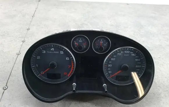 Audi A3 S3 8P Speedometer (instrument cluster) 8P0920932Q