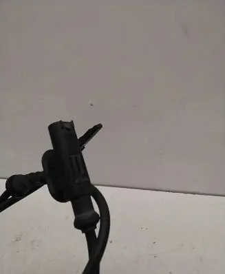 Opel Corsa E ABS rear brake sensor 0265009722