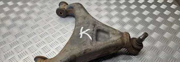 Mercedes-Benz Sprinter W901 W902 W903 W904 Front lower control arm/wishbone 9013220131