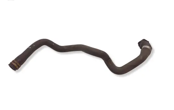 Volvo XC40 Electric car engine cooling hoses/pipes 32138728