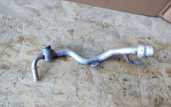 Audi A6 S6 C7 4G Engine coolant pipe/hose 059121065DT