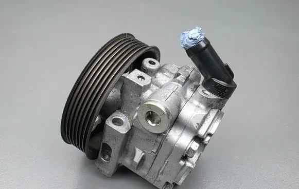 Honda CR-V Power steering pump