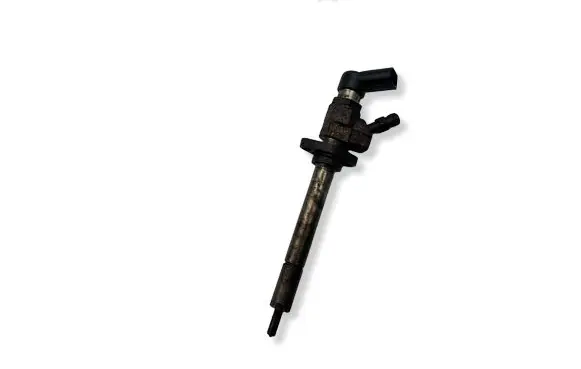 Volvo V50 Fuel injector 9657144580