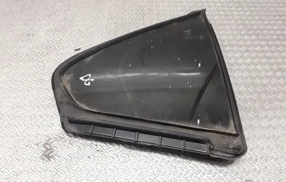 Rear vent window glass