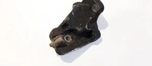 Volvo V70 Engine mounting bracket 307415674 30741567-4
