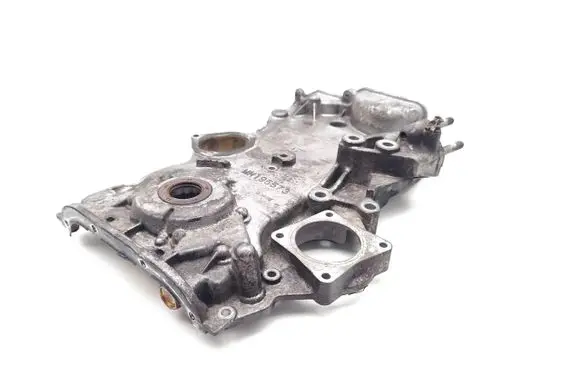 Smart ForFour I Timing chain cover MN195573