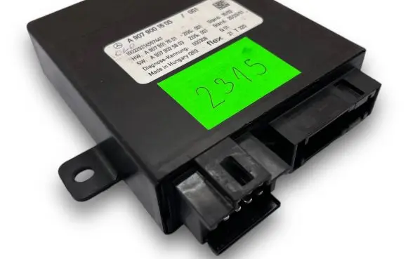 Mercedes-Benz Sprinter W907 W910 Central body control module S2315 A9079001605
