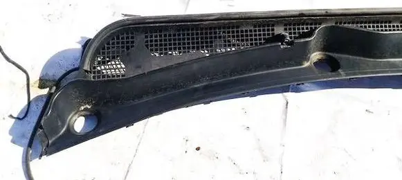 Subaru Legacy Wiper trim 91411AJ010