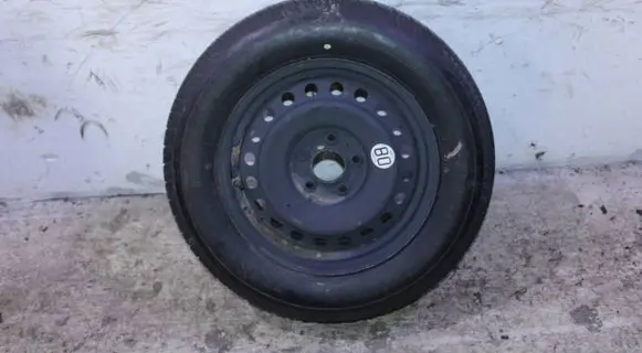 Nissan X-Trail T31 R16 spare wheel 