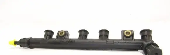 Fiat 500L Fuel main line pipe B6713219018301