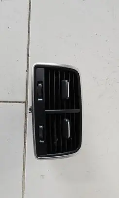 Audi A6 S6 C7 4G Rear air vent grill 4G0819203 9026000 4F0919203
