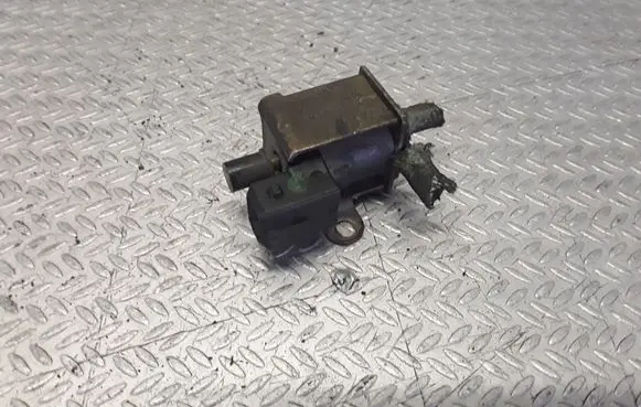 Audi A6 S6 C5 4B Turbo solenoid valve 026906283H