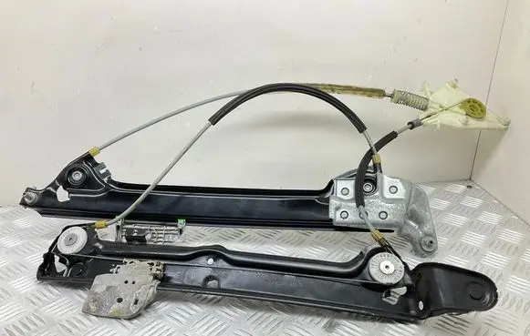 Audi A3 S3 8V Front door electric window regulator 8V7837461B