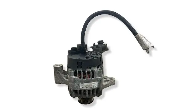 Alfa Romeo Giulietta Generator/alternator 51884351