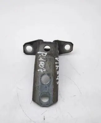 Peugeot 4007 Front door upper hinge